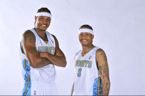 西班牙战胜德国卫冕女足欧国联，大都会球场吸引超5万人观赛（女足欧国联：西班牙击败德国完成卫冕，大都会球场观众超5万）