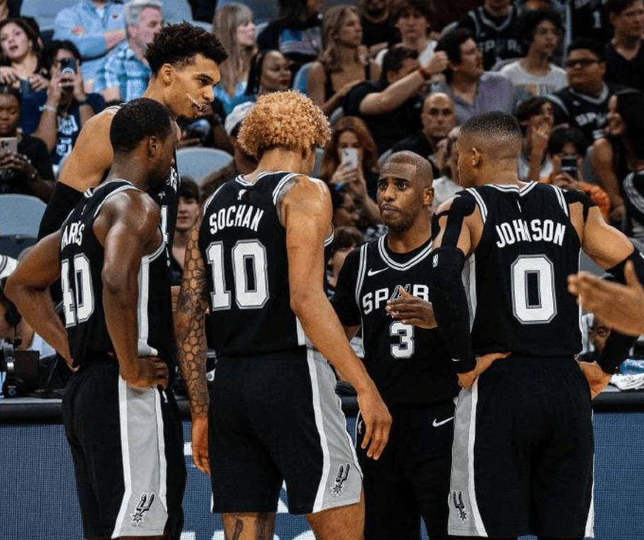 阿隆索回应拉波尔塔：如今到处都有面向自己支持者的民粹言论（阿隆索回应拉波尔塔：到处可见迎合自家支持者的民粹言论）