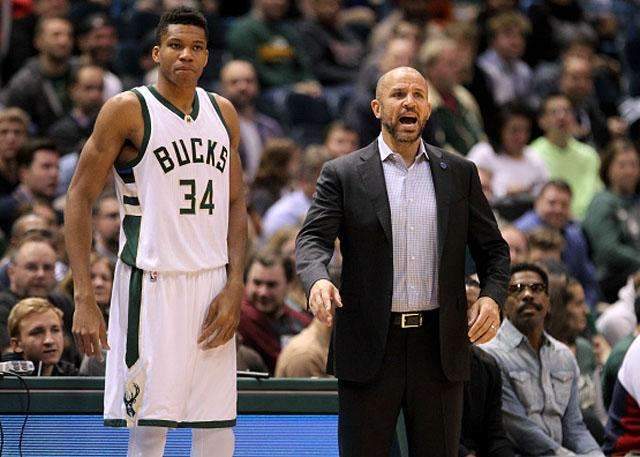 榜眼杜智博四川队正式比赛首秀惊艳，贡献全队最高的23分（杜智博四川队正式赛首秀闪耀，砍下全队最高23分）