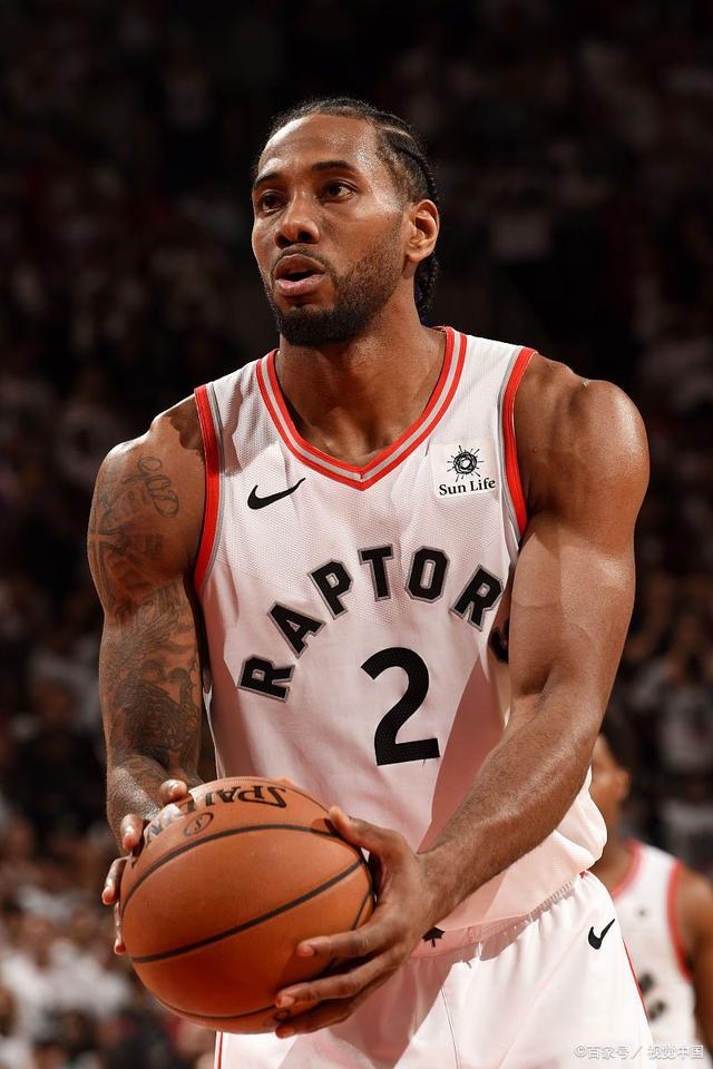 温哥华白浪公布下赛季阵容：已行使合同选项，与穆勒续约一年（温哥华白浪官宣新赛季名单：执行合同选项，穆勒续约一年）