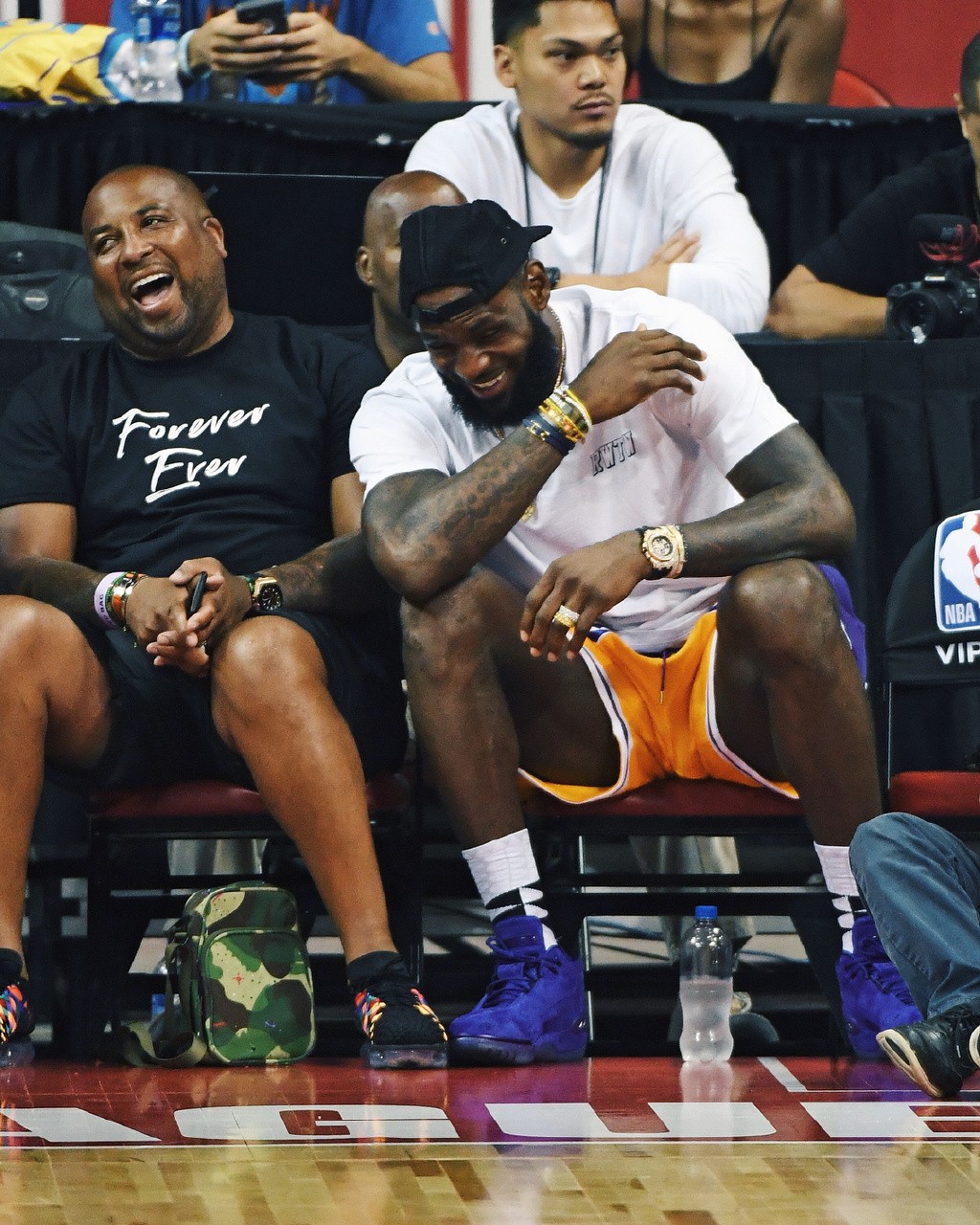 5个月2次重伤：阿诺德的皇马156分钟噩梦，数据揭示3大伤病因（5个月两度重伤：阿诺德皇马156分钟成梦魇，数据揭示三大伤因）