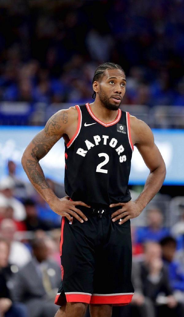 本世纪五大联赛参与百球最快TOP10：C罗70场第1，苏牙71场第2（本世纪五大联赛最快参与百球TOP10：C罗70场领跑，苏亚雷斯71场次席）